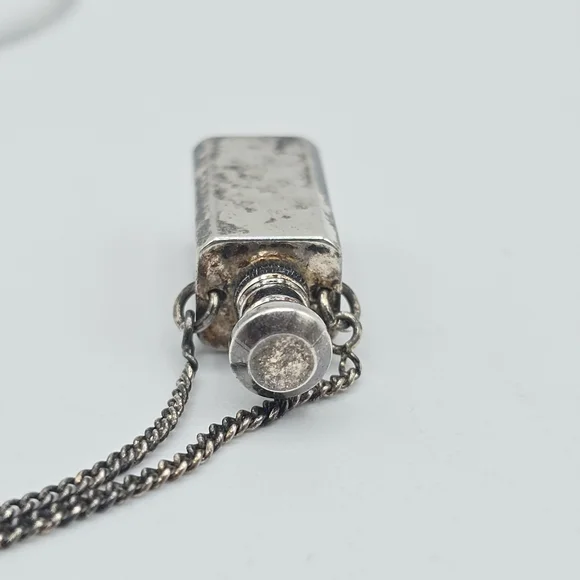 VTG Gothic Silver Tone Mini Perfume Medicine Bottle Pendant Necklace 24" - Picture 10 of 15